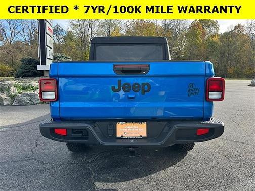 2023 Jeep Gladiator Sport