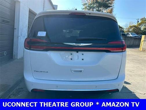 2026 Chrysler Pacifica Pinnacle