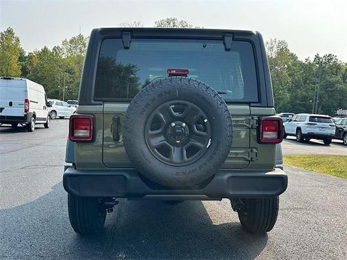 2025 Jeep Wrangler Sport