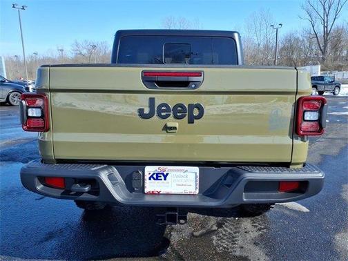 2026 Jeep Gladiator Sport