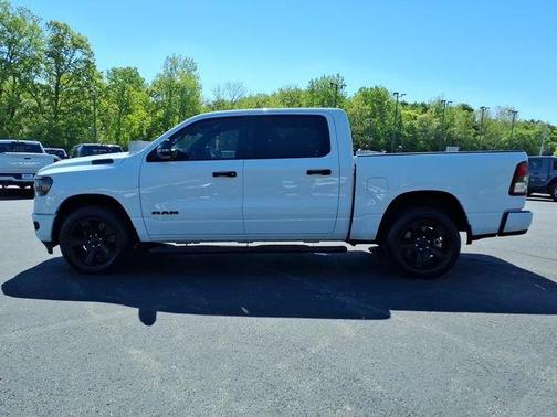 Bright White Clearcoat 2023 RAM 1500 Big Horn