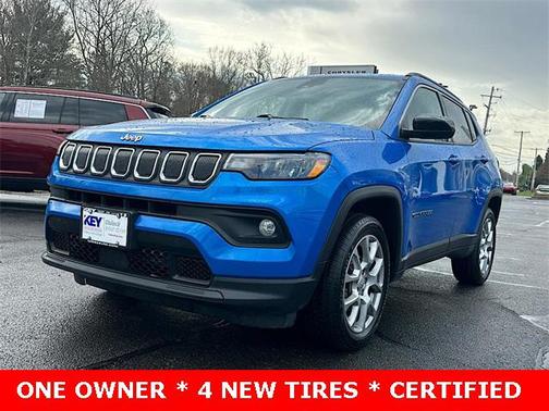2022 Jeep Compass Latitude Lux 4x4