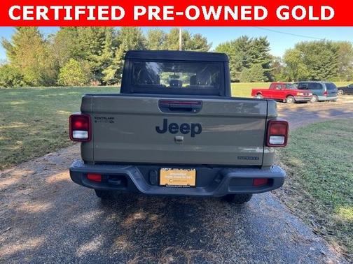 2020 Jeep Gladiator Sport