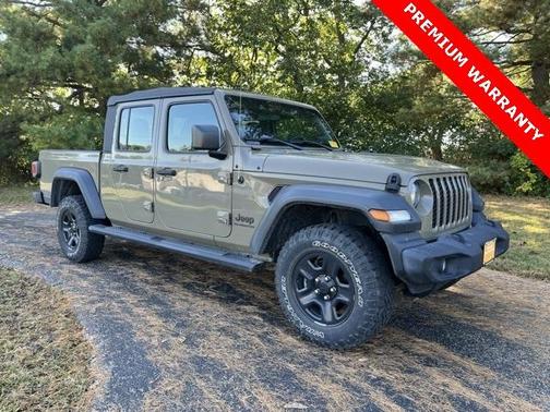 2020 Jeep Gladiator Sport