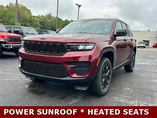 2025 Jeep Grand Cherokee Laredo
