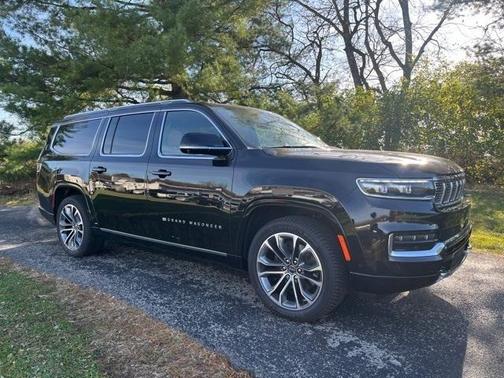 2023 Jeep Grand Wagoneer L Series III