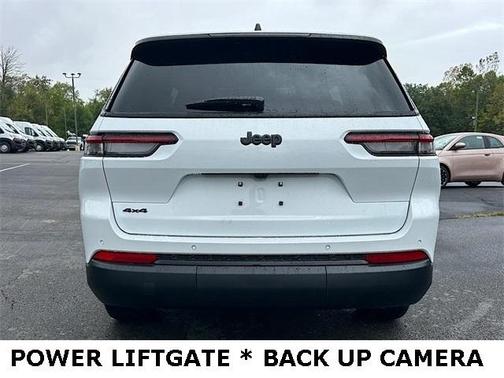 2025 Jeep Grand Cherokee L Laredo