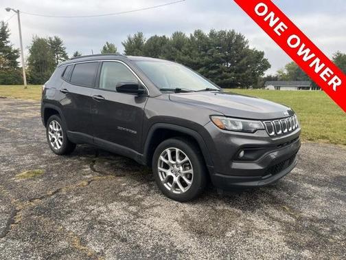 2022 Jeep Compass Latitude Lux