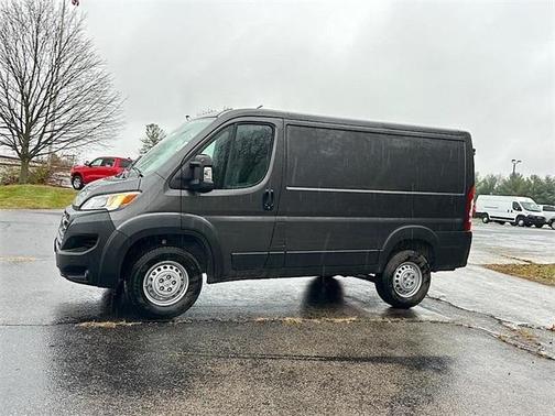 2026 RAM ProMaster 1500 Low Roof