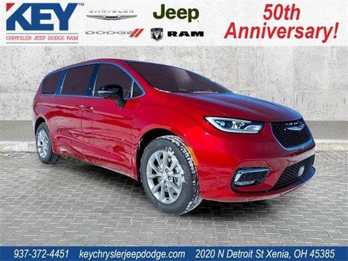 2026 Chrysler Pacifica Select