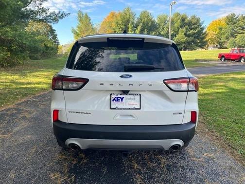 2020 Ford Escape Titanium Hybrid
