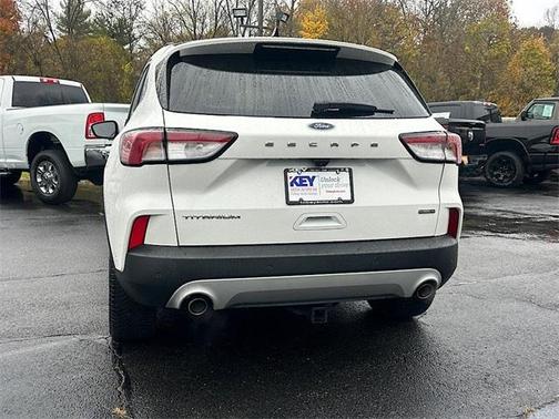 2020 Ford Escape Titanium Hybrid