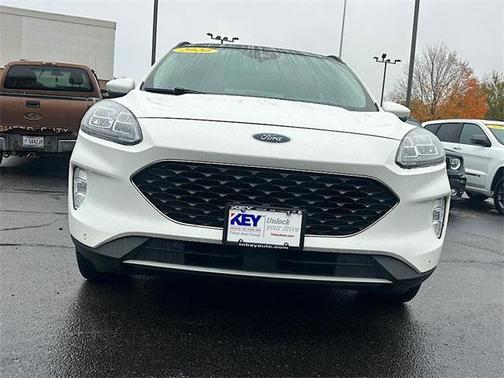 2020 Ford Escape Titanium Hybrid