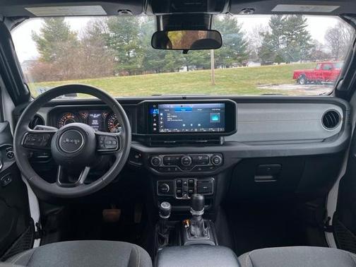 2024 Jeep Wrangler Sport