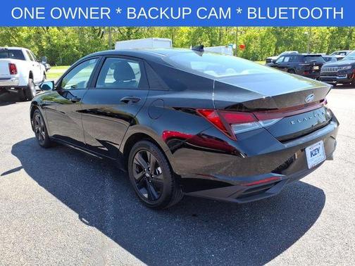Onyx Black 2023 Hyundai ELANTRA SEL