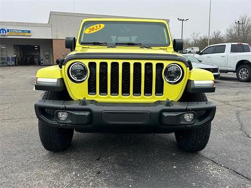 2023 Jeep Gladiator Sport