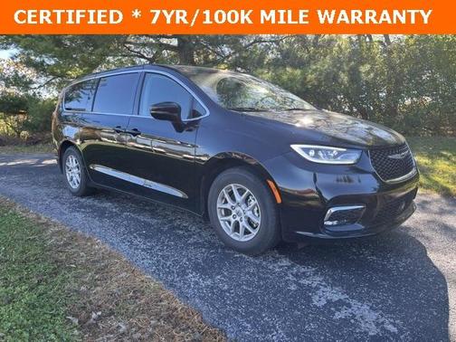 2024 Chrysler Pacifica Touring-L