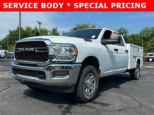 2024 RAM 2500 Tradesman Crew Cab 4x4 8 Box