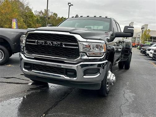 2024 RAM 3500 Tradesman