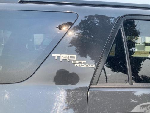 2024 Toyota 4Runner TRD Off Road