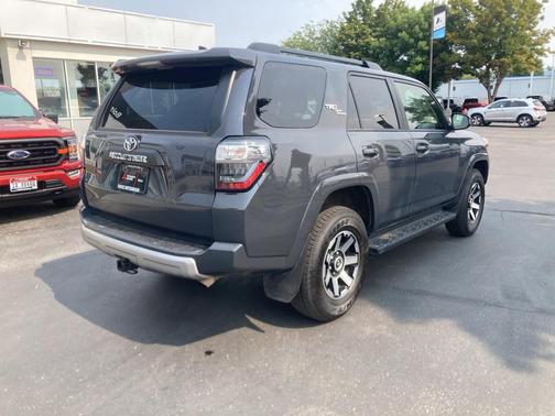 2024 Toyota 4Runner TRD Off Road