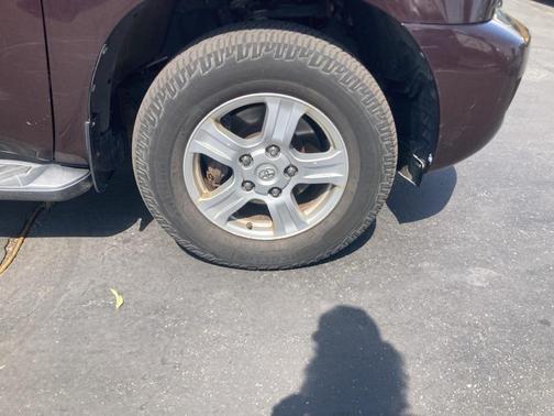 2013 Toyota Sequoia SR5