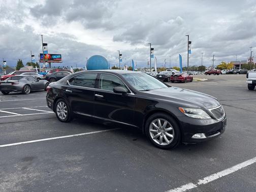 2008 Lexus LS 600h L Base