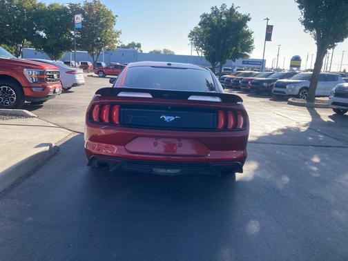 2019 Ford Mustang EcoBoost