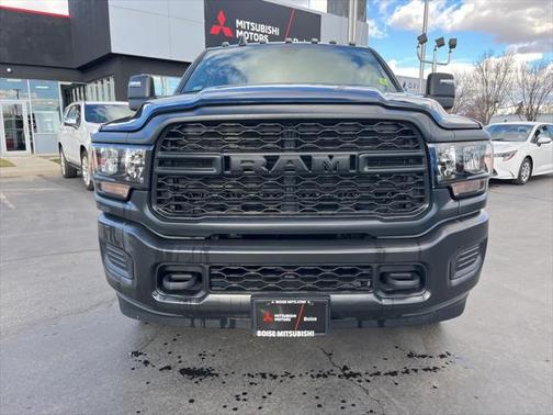 2024 RAM 2500 Tradesman Crew Cab 4x4 8' Box