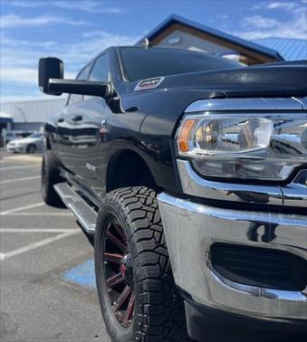 2022 RAM 2500 Big Horn Crew Cab 4x4 6'4' Box