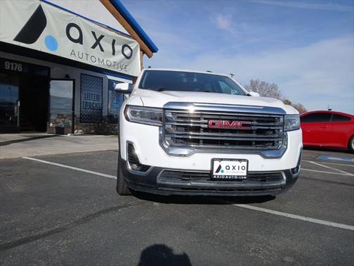 2023 GMC Acadia AWD SLT