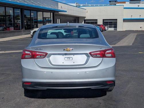 2020 Chevrolet Malibu FWD LT