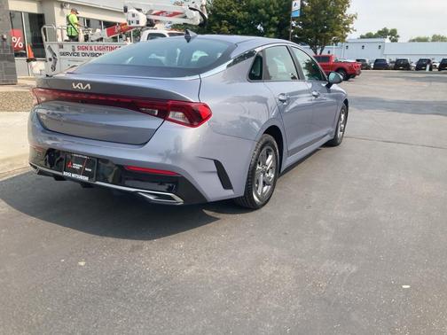2023 Kia K5 LXS