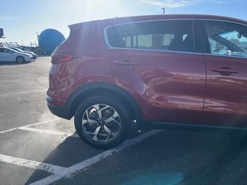 2022 Kia Sportage LX