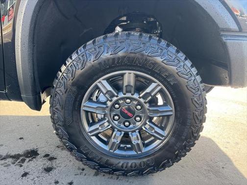2024 GMC Sierra 1500 AT4X