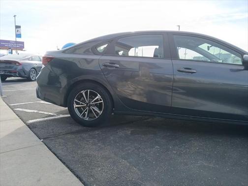 2022 Kia Forte LXS