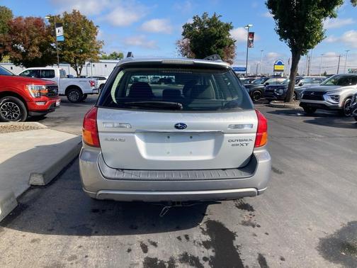 2005 Subaru Outback 2.5 XT