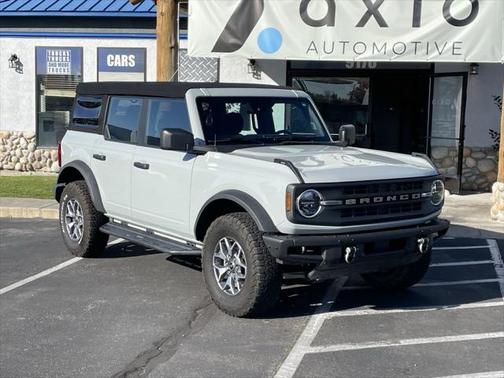 2022 Ford Bronco Base