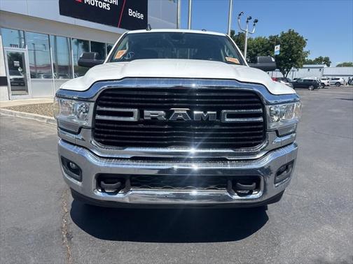 2020 RAM 2500 Big Horn Crew Cab 4X4 6'4' Box