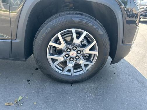 2023 GMC Acadia AWD SLT