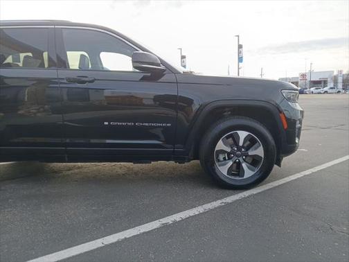 2023 Jeep Grand Cherokee 4xe Base