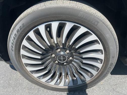 2019 Lincoln Navigator L Black Label