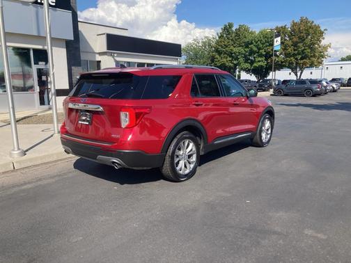 2023 Ford Explorer Limited
