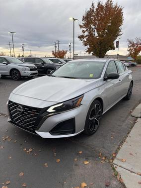 2024 Nissan Altima SR FWD