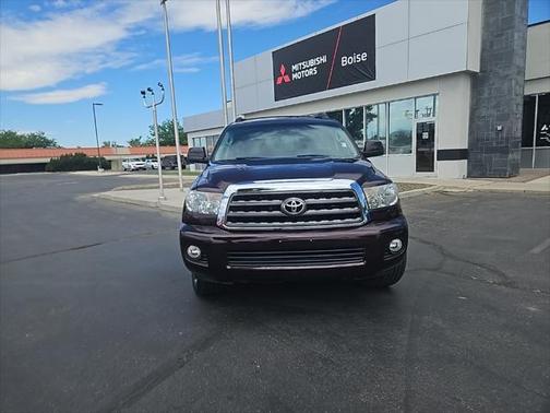 2016 Toyota Sequoia SR5