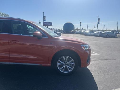 2023 Audi Q3 Premium 45 TFSI S line quattro Tiptronic