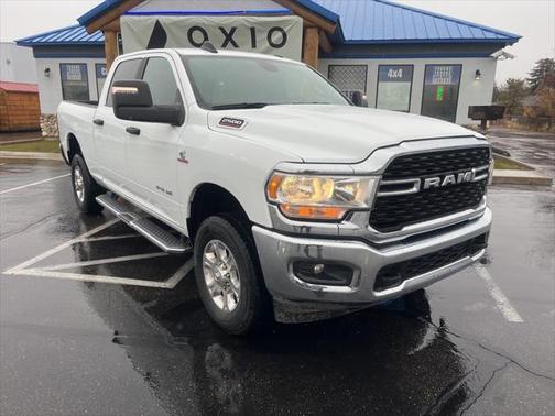 2023 RAM 2500 Big Horn Crew Cab 4x4 6'4' Box