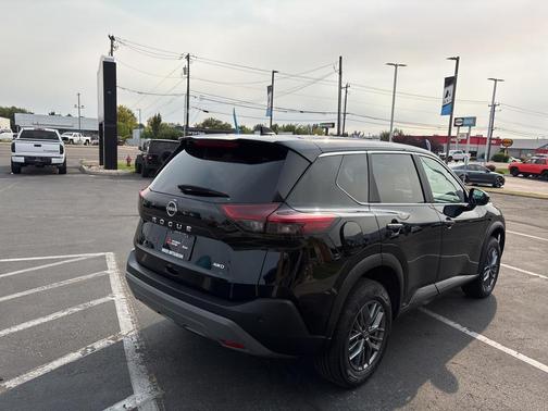2023 Nissan Rogue S