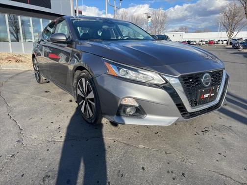 2021 Nissan Altima 2.5 SL