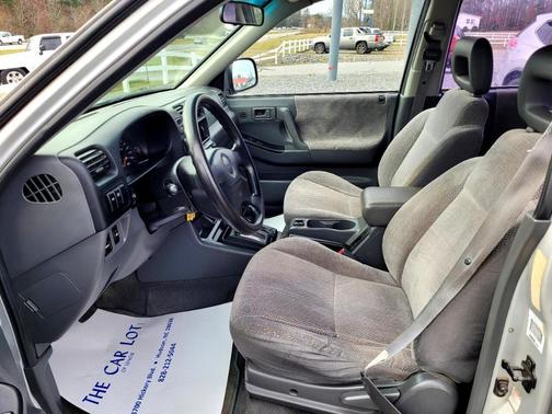 Photo 3 of 23 of 1999 Isuzu Rodeo S